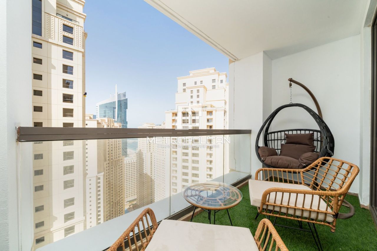 Apartamento en Dubái, EAU, 122 m² - imagen 1
