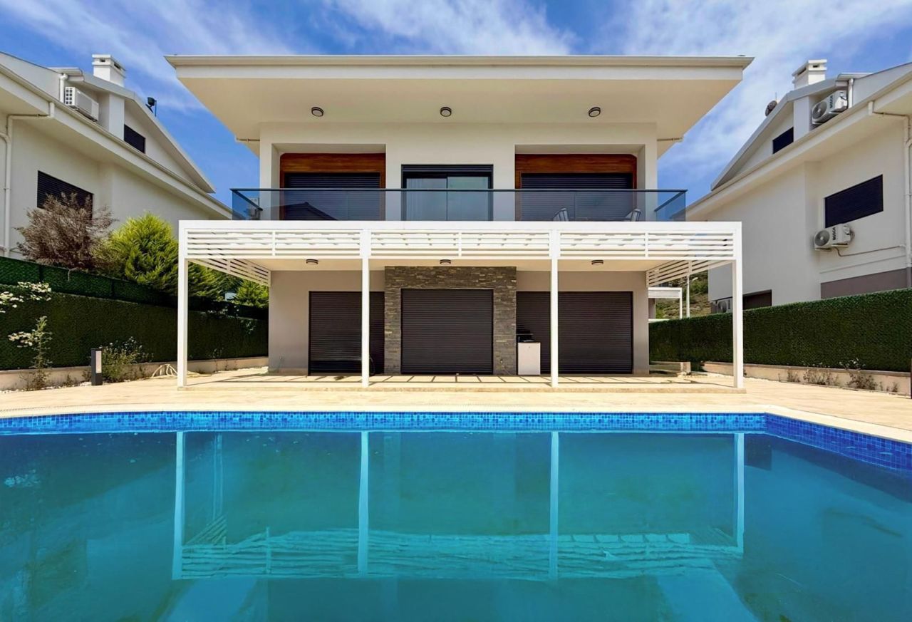 Villa in Fethiye, Turkey, 190 m² - picture 1