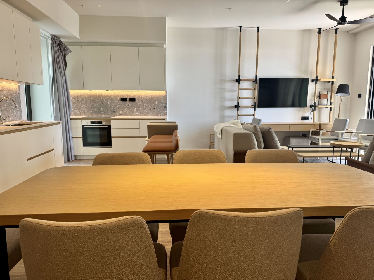 Appartamento a Tivat, Montenegro, 177 m² - foto 4