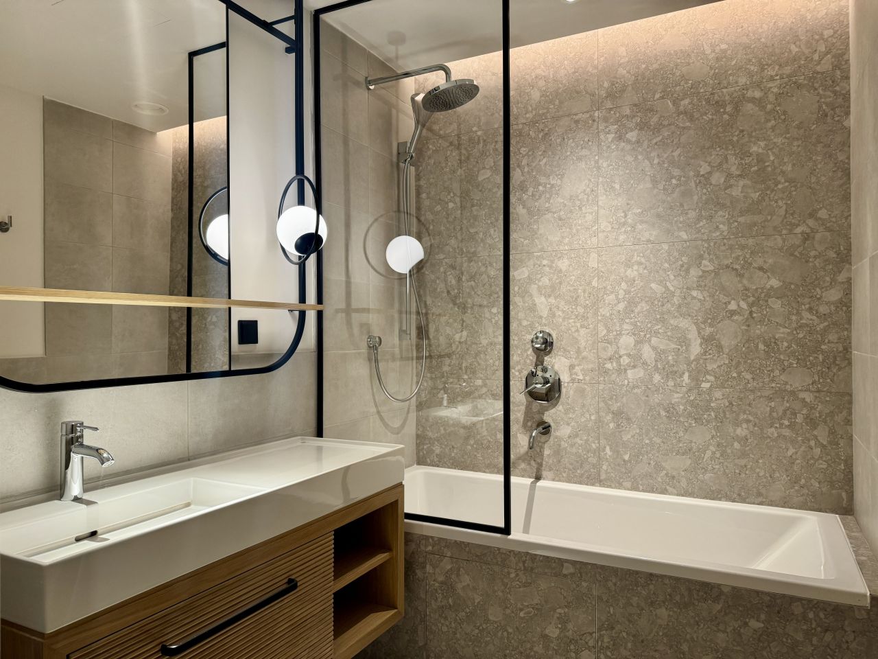 Appartamento a Tivat, Montenegro, 177 m² - foto 6