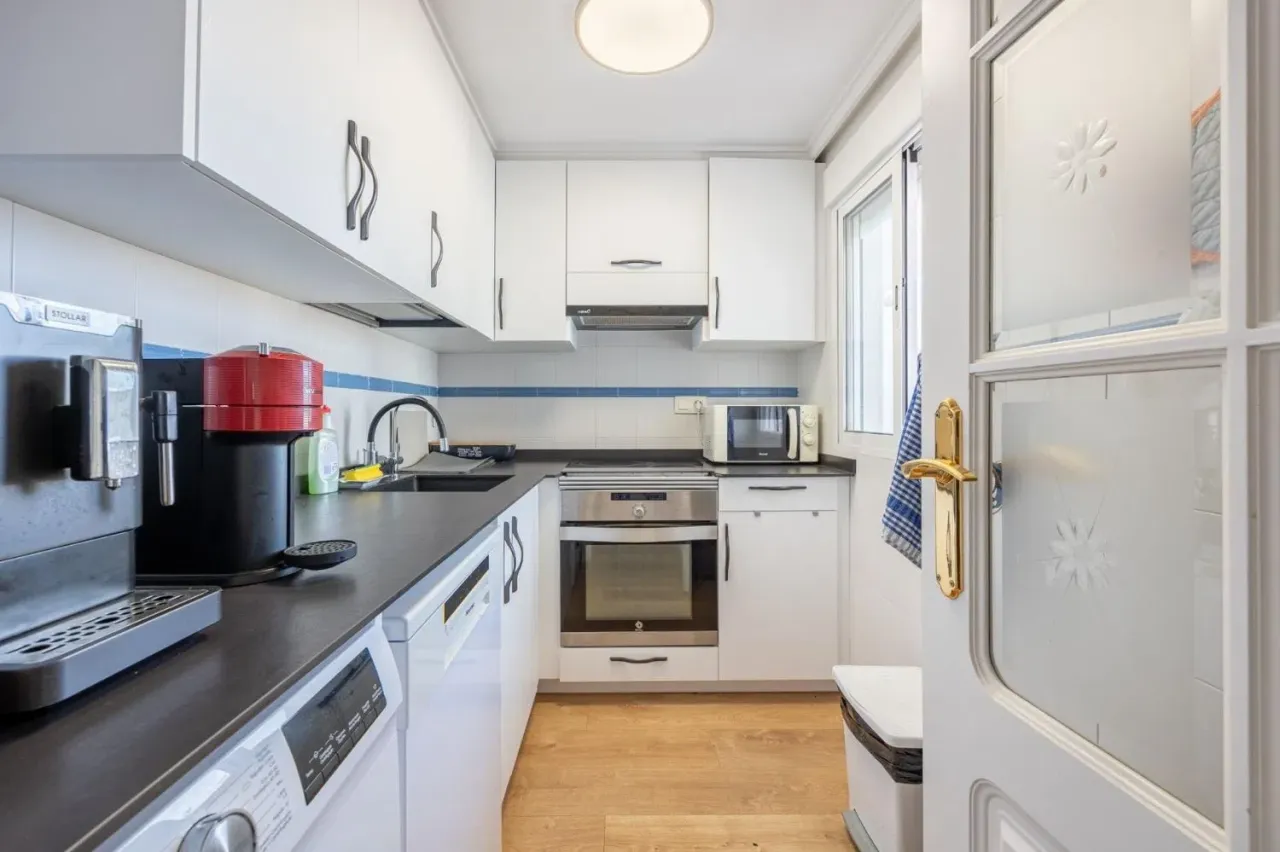 Appartement à Benidorm, Espagne, 68 m² - image 8