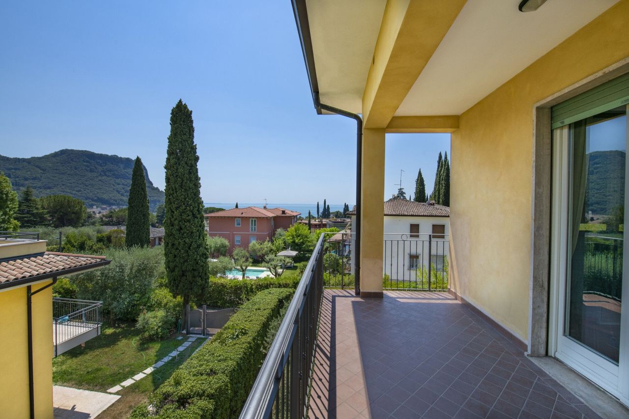 Villa sul Lago di Garda, Italia, 600 m² - foto 11