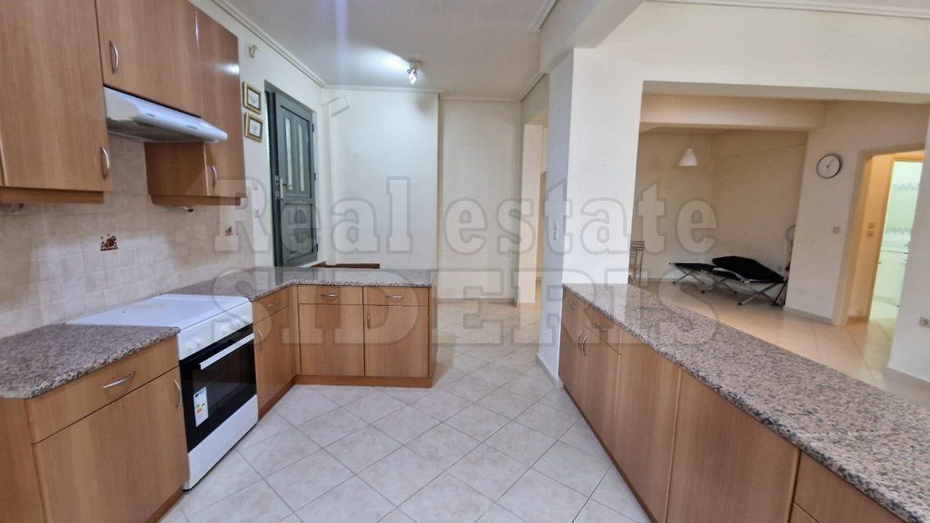 Appartamenti a Loutraki, Grecia, 78 m² - foto 2