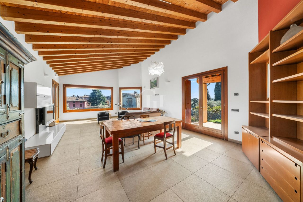 Villa par le Lac de Garde, Italie, 242 m² - image 5