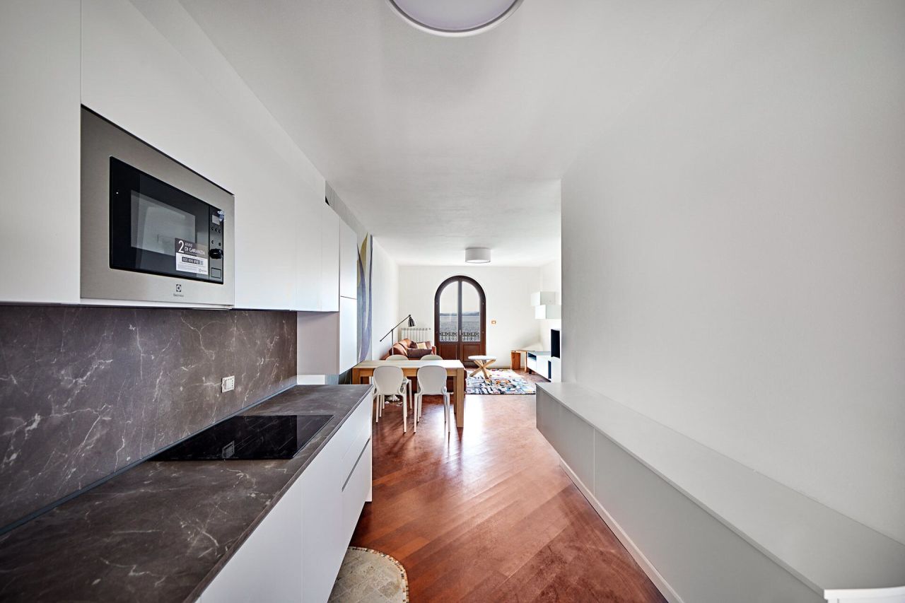 Ático por Lago de Garda, Italia, 81 m² - imagen 4