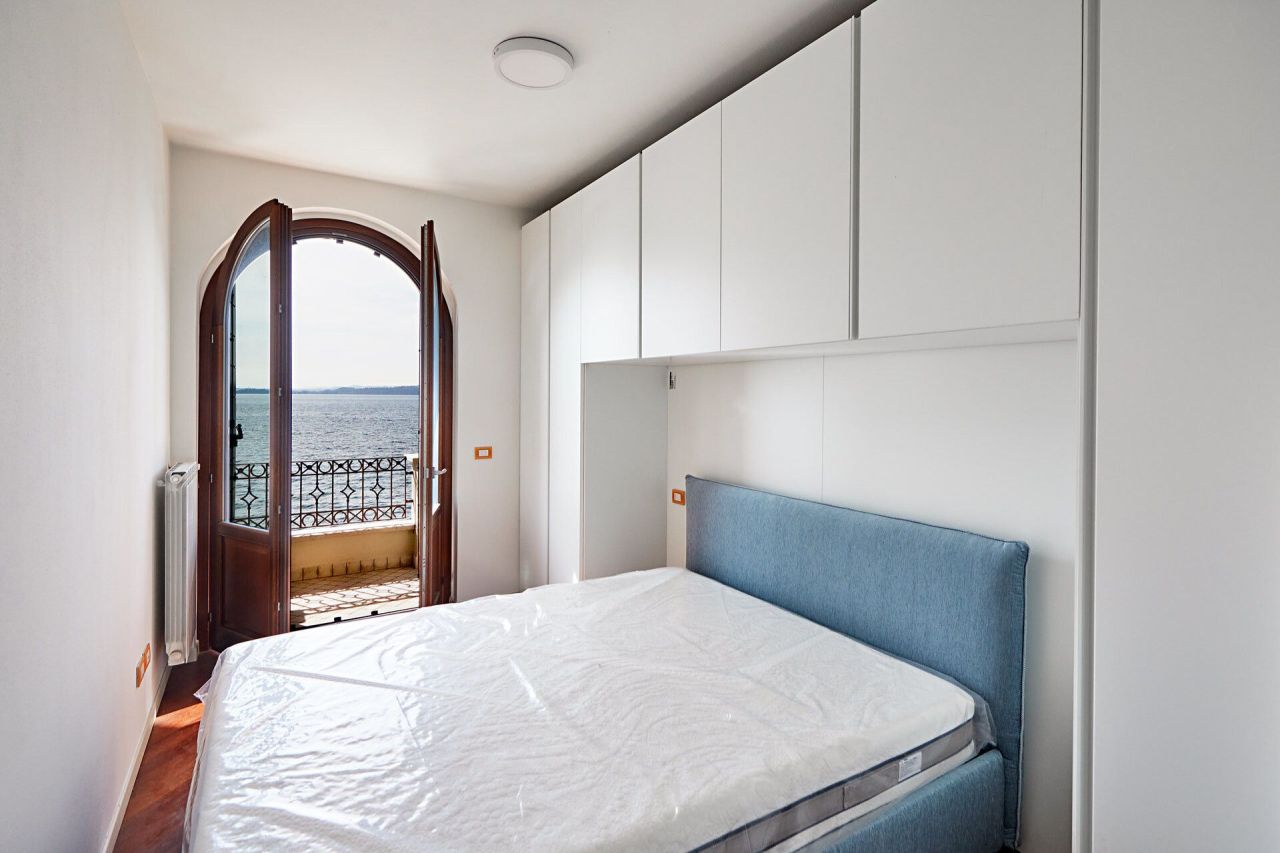 Ático por Lago de Garda, Italia, 81 m² - imagen 11