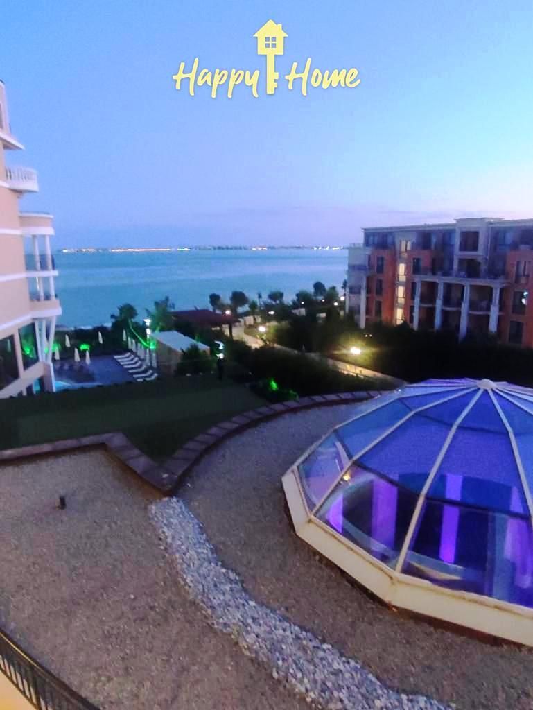 Piso en Sveti Vlas, Bulgaria, 90 m² - imagen 1