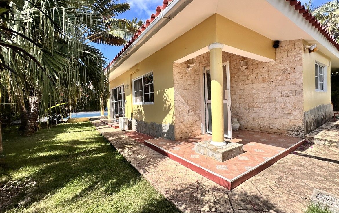 Maison à Sosúa, République dominicaine, 130 m² - image 1