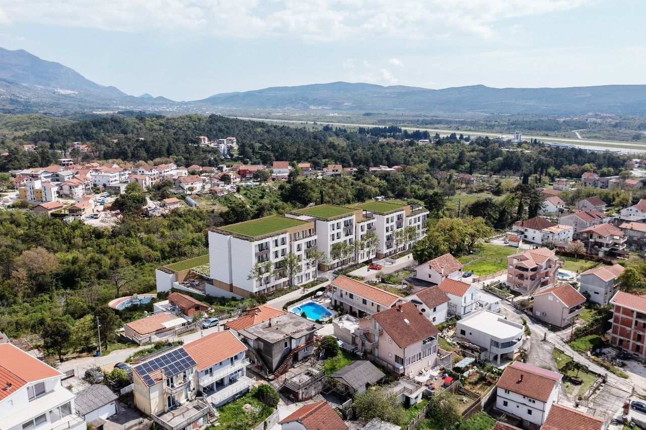 Apartment in Tivat, Montenegro, 44.35 m² - Foto 1