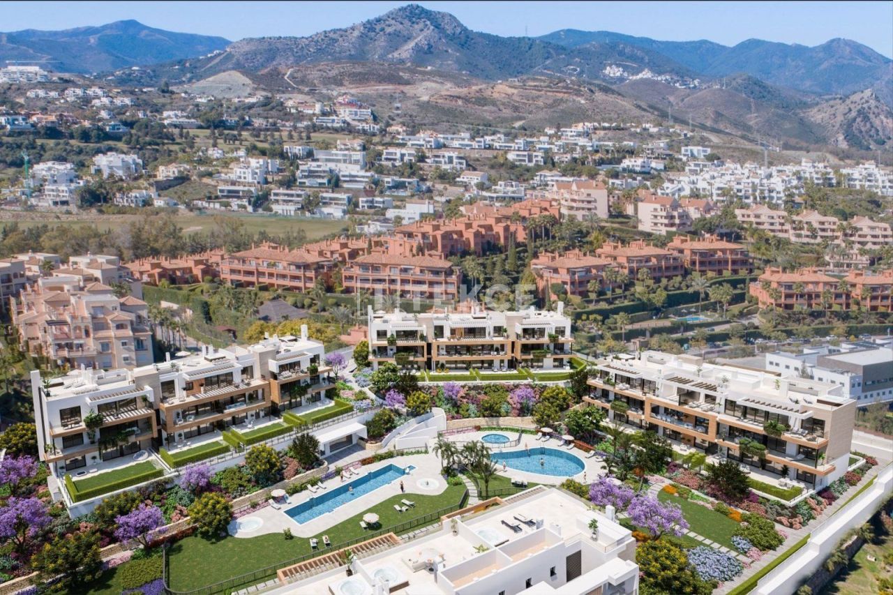 Apartamento en Estepona, España, 139 m² - imagen 1