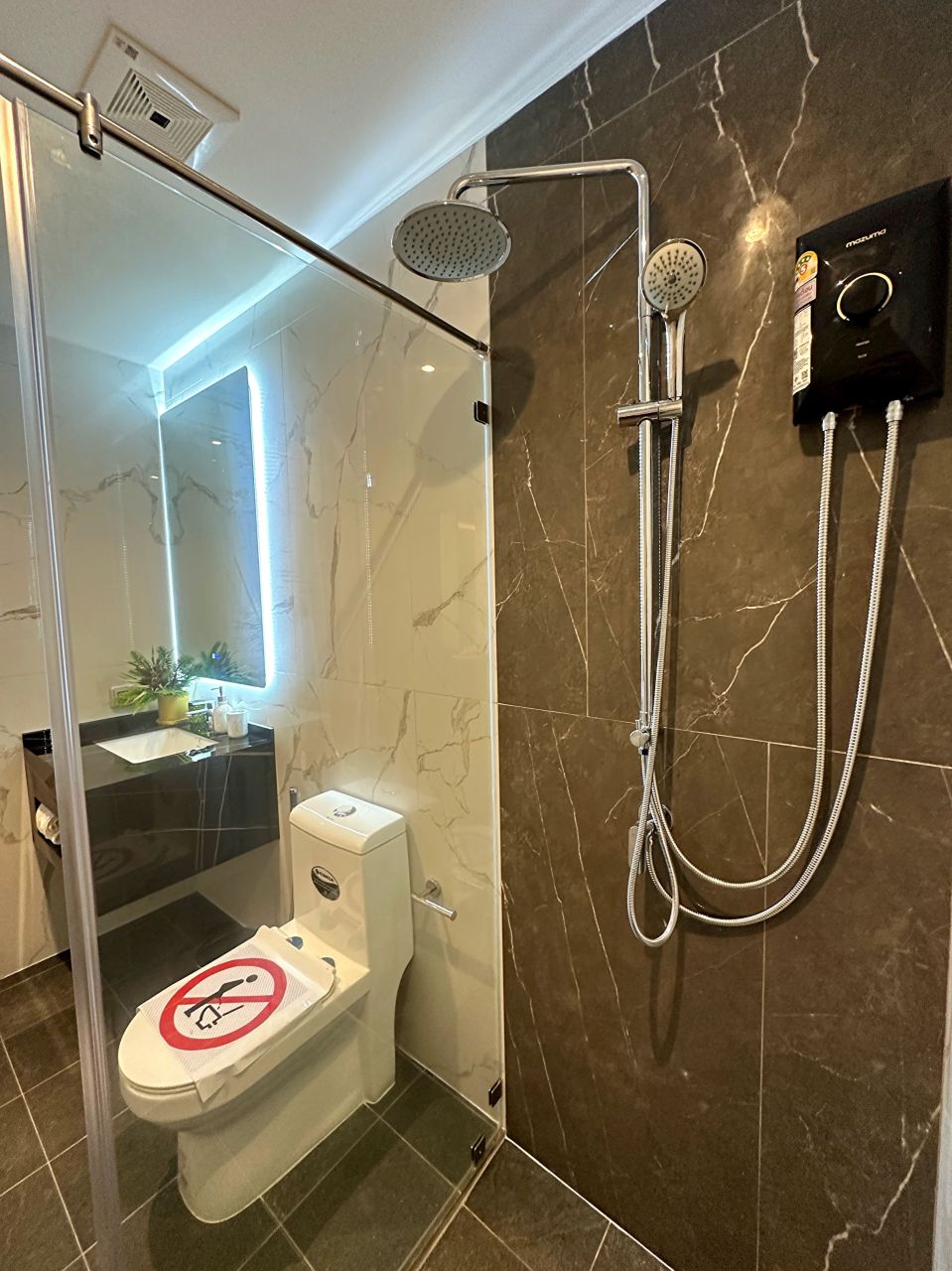 Apartment in Pratamnak, Thailand, 50 m² - picture 11