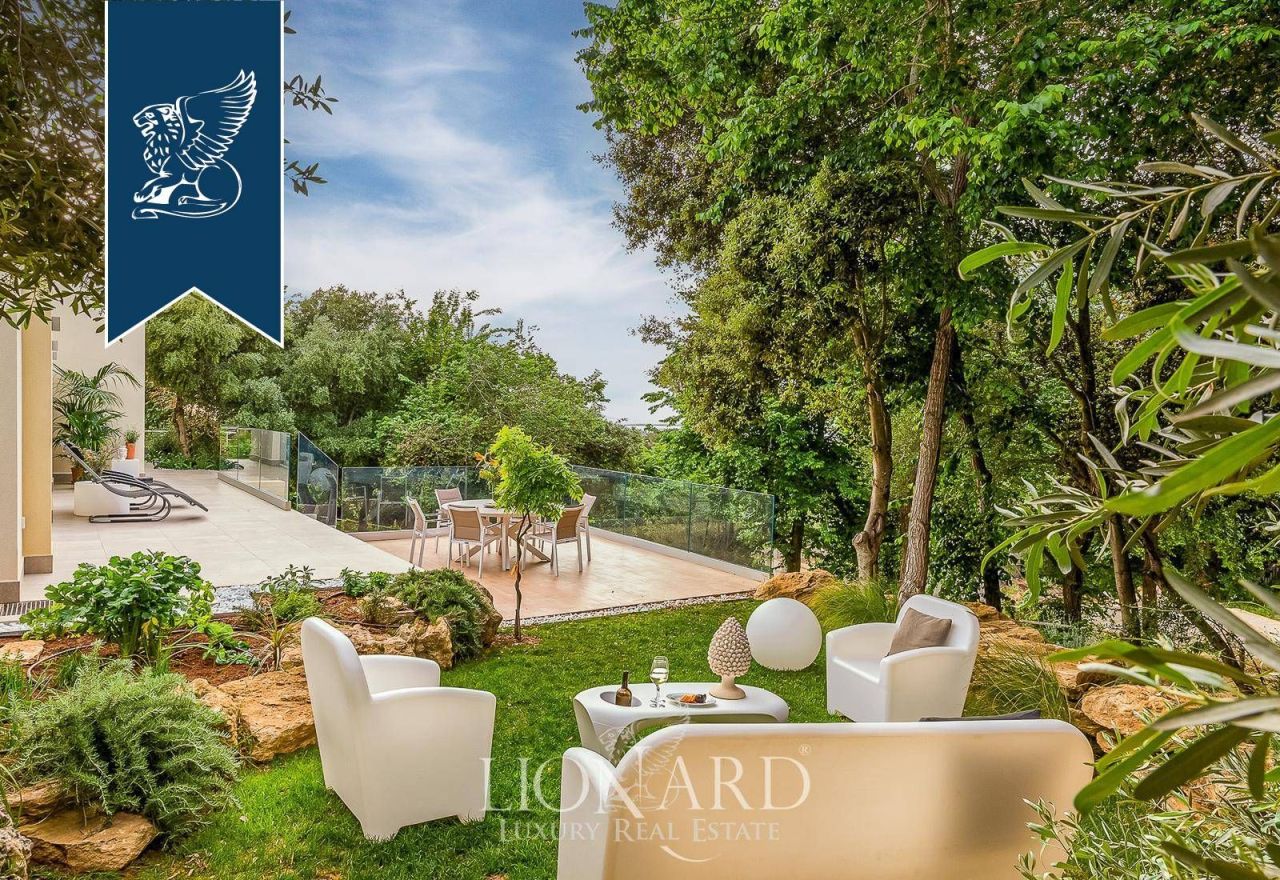 Villa in Marsala, Italy, 200 m² - picture 6