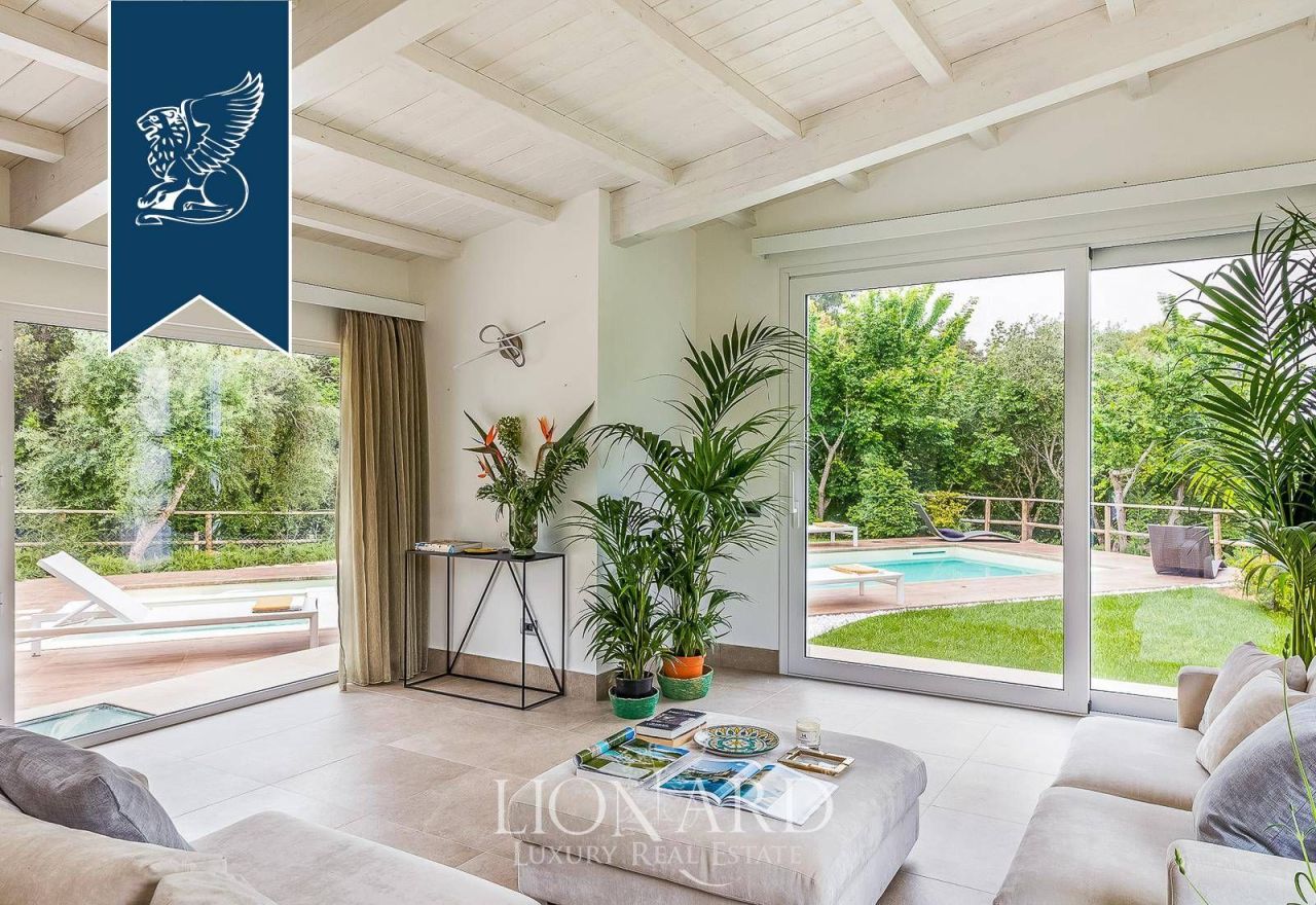 Villa in Marsala, Italy, 200 m² - picture 17