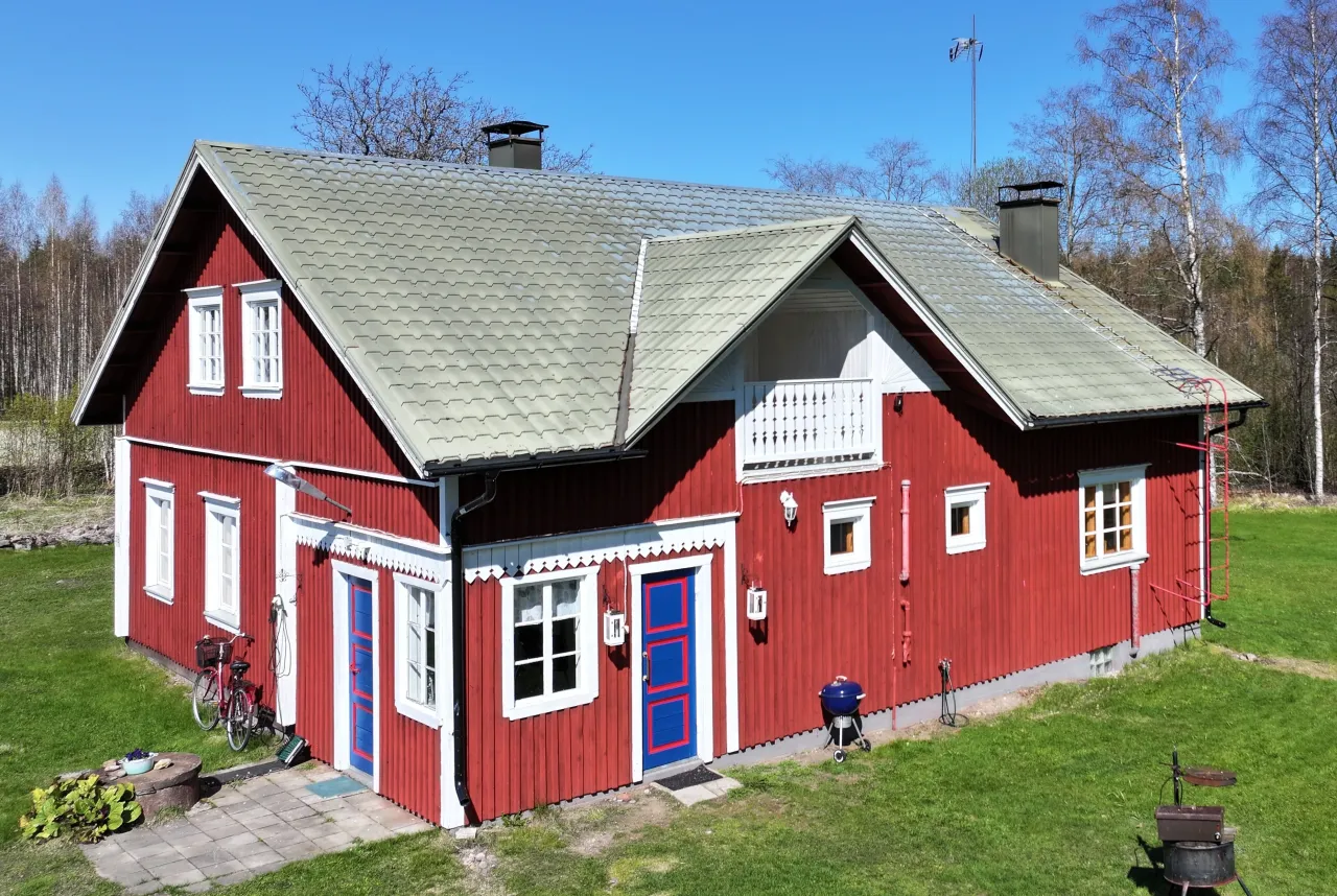 Maison à Suomenniemi, Finlande, 100 m² - image 1