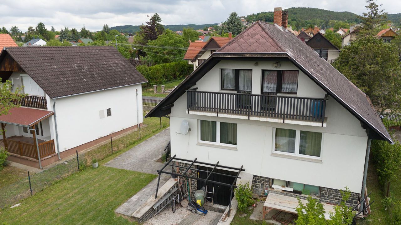 Casa en Vonyarcvashegy, Hungría, 152 m² - imagen 1