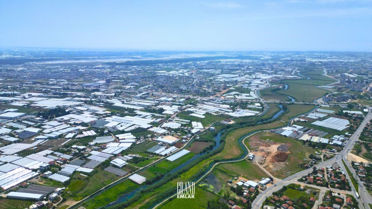 Land in Antalya, Turkey, 34 750 m² - picture 1