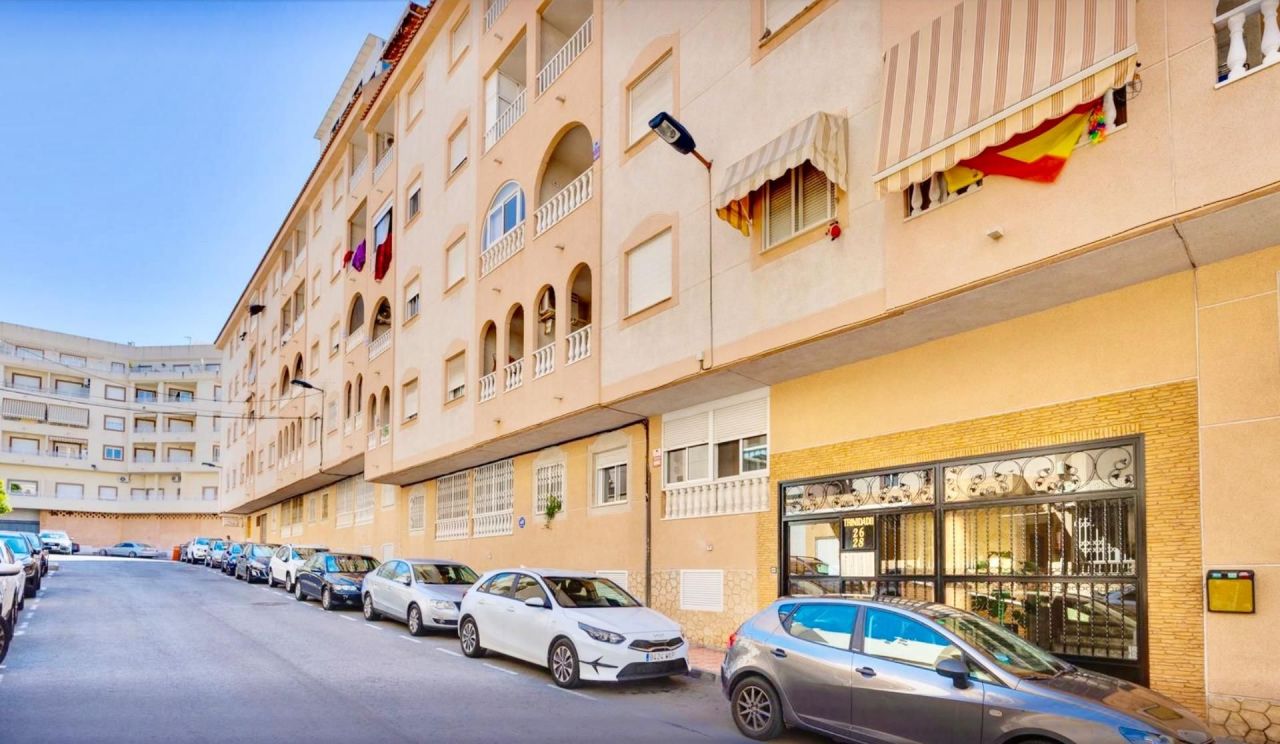 Flat in Torrevieja, Spain, 60 m² - picture 15