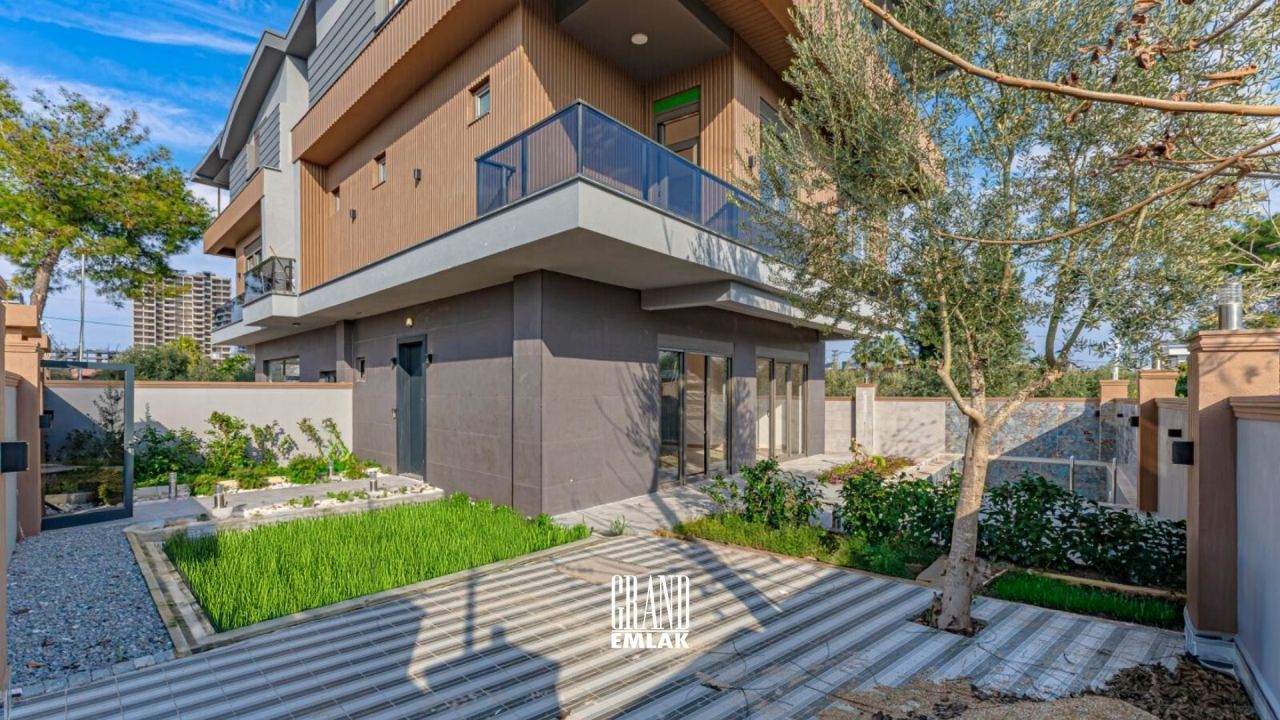 Villa a Antalya, Turchia, 280 m² - foto 2