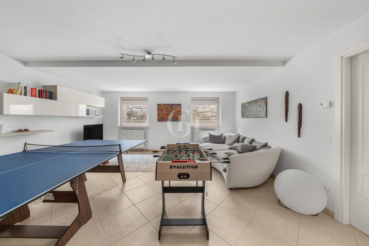 Villa sul Lago di Garda, Italia, 330 m² - foto 15