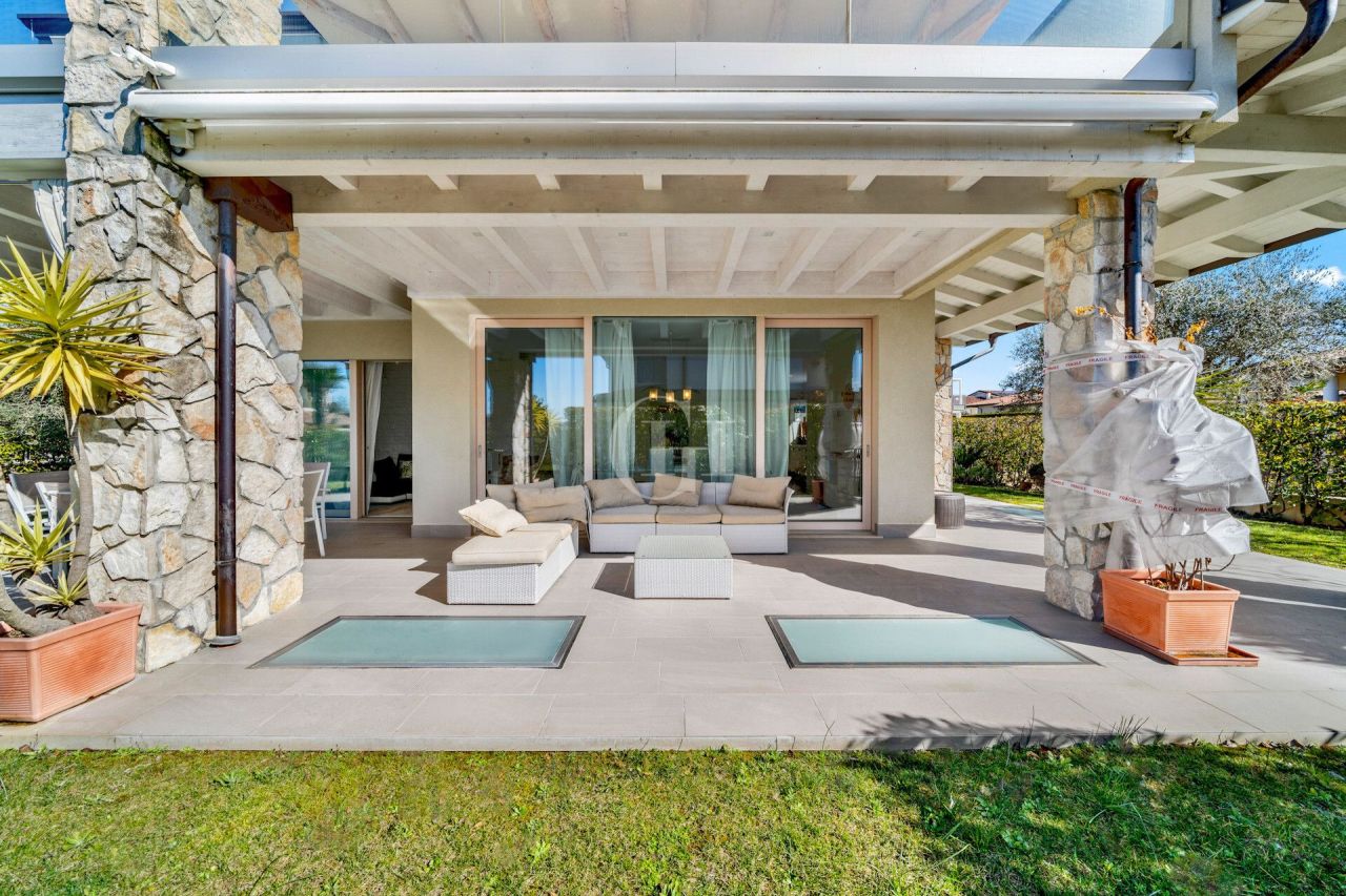 Villa sul Lago di Garda, Italia, 330 m² - foto 17