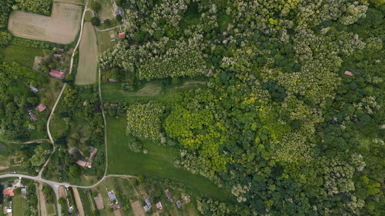 Land in Heviz, Hungary, 34 000 m² - picture 4