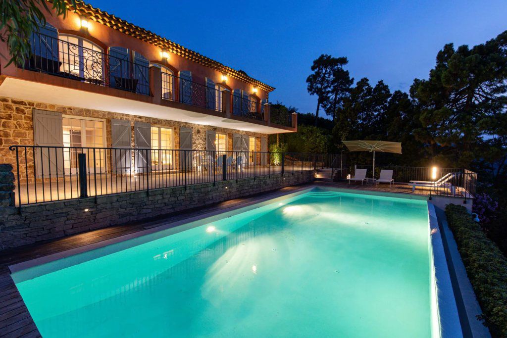 Villa en Theoule-sur-Mer, Francia, 175 m² - imagen 1