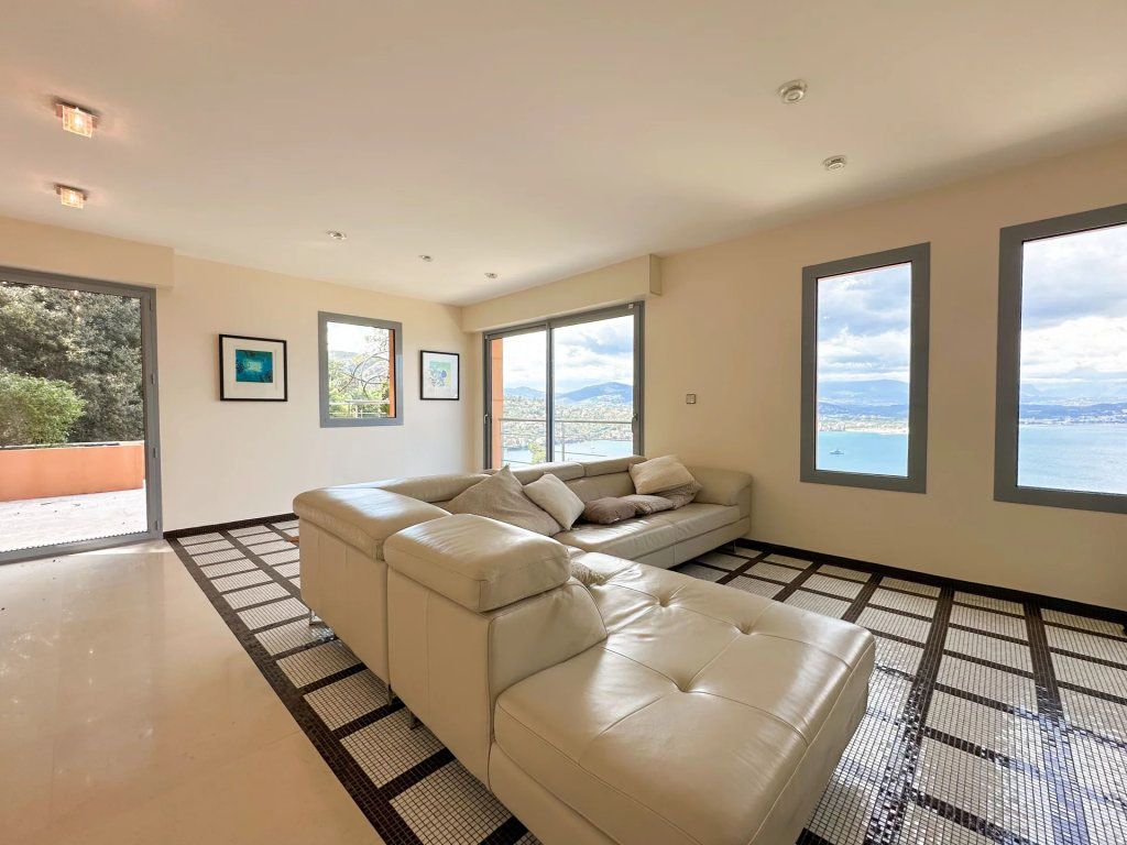 Villa à Théoule-sur-Mer, France, 200 m² - image 18
