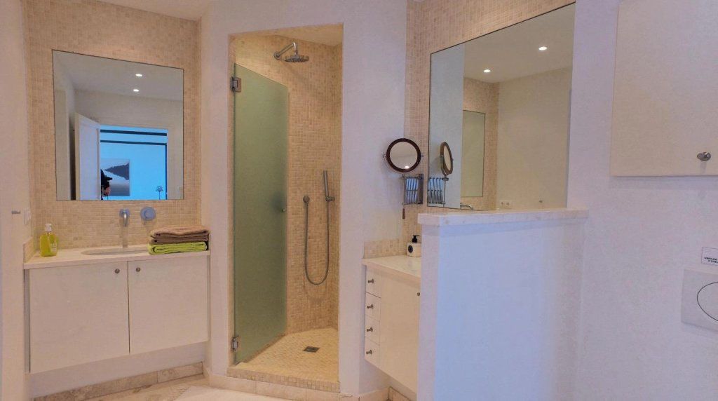 Villa à Théoule-sur-Mer, France, 200 m² - image 13