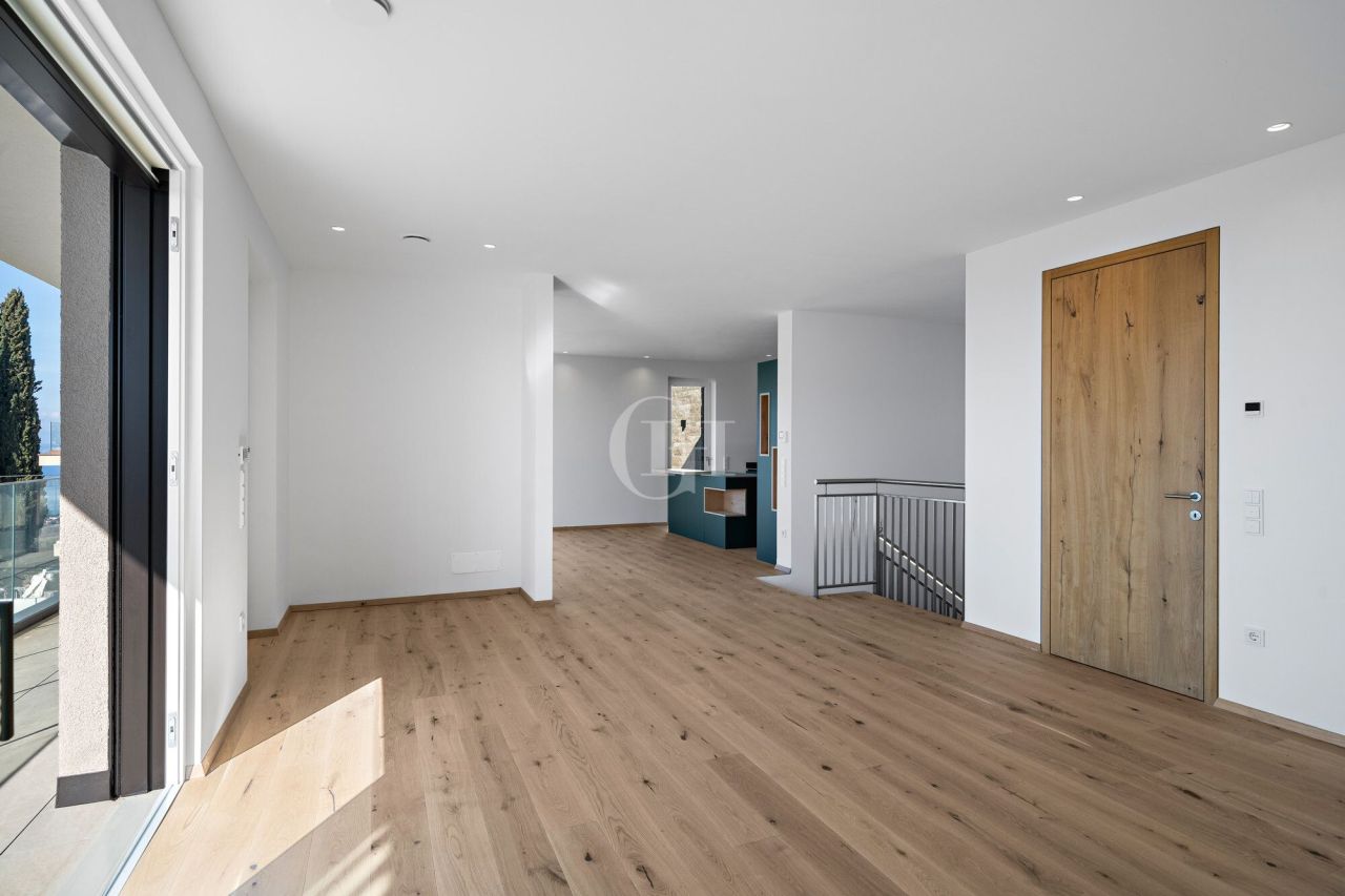 Villa sul Lago di Garda, Italia, 402 m² - foto 12