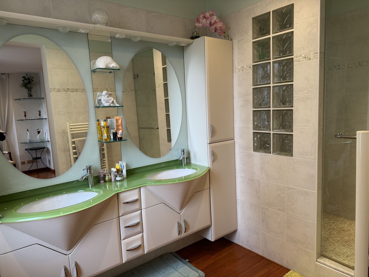 Apartment in Cannes, France, 150 m² - picture 9