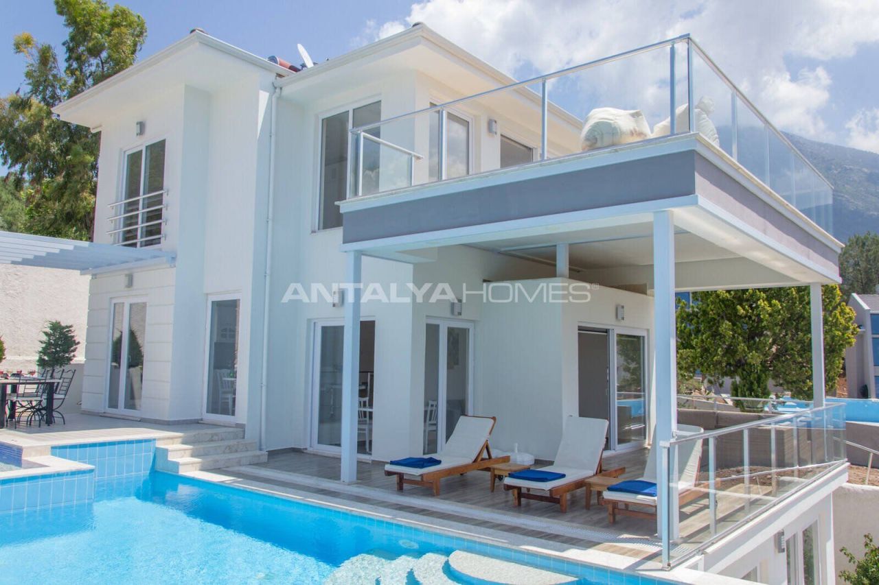 Villa in Fethiye, Turkey, 210 m² - picture 1