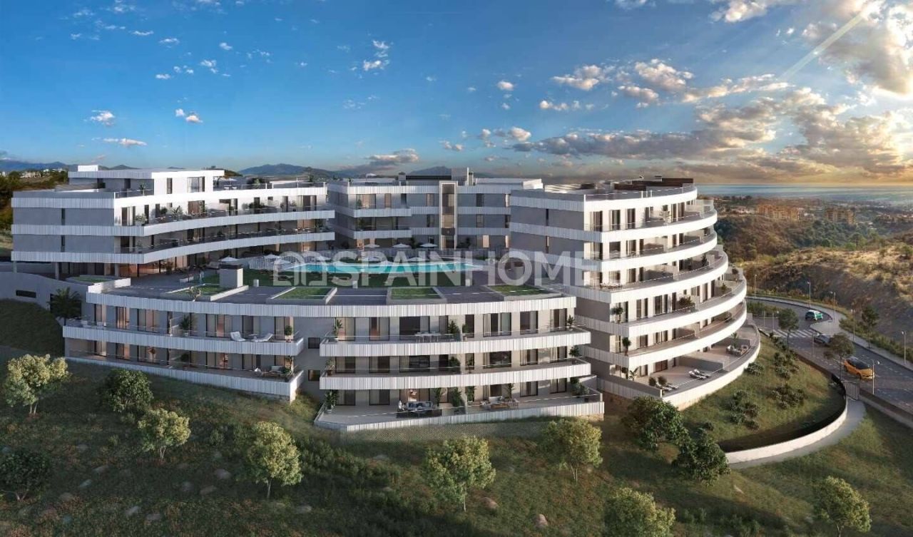 Apartment in Estepona, Spain, 171 m² - picture 1