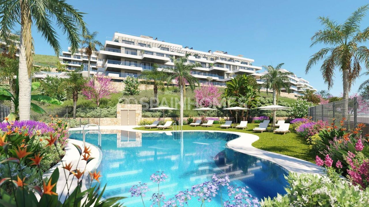 Apartment in Mijas, Spain, 77 m² - picture 1