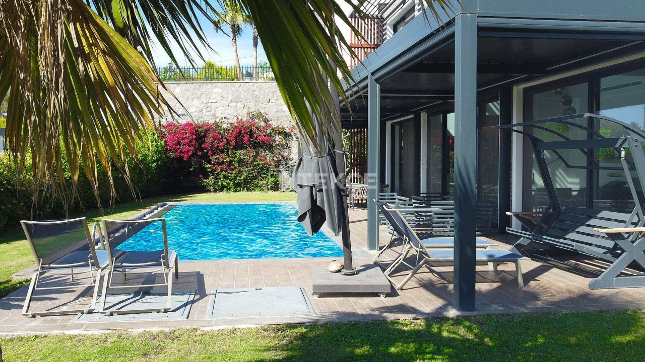 Villa à Bodrum, Turquie, 340 m² - image 7