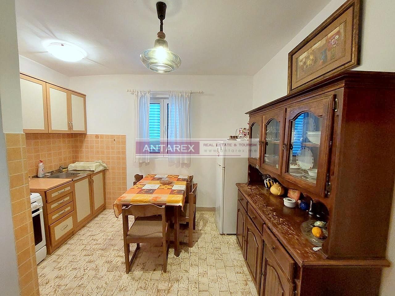 Villa à Herceg-Novi, Monténégro, 105 m² - image 2