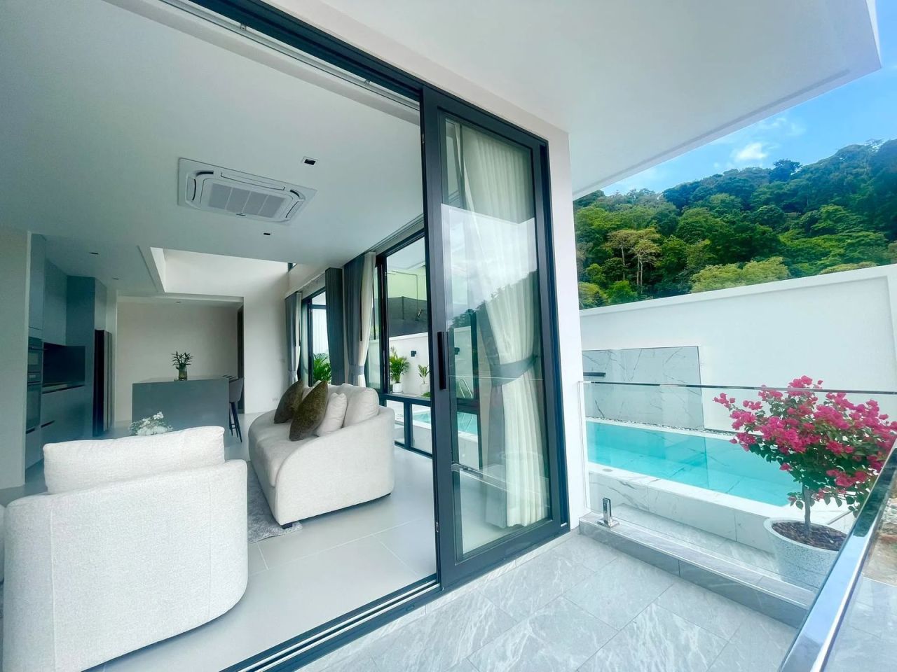 Villa à Phuket, Thaïlande, 225 m² - image 2