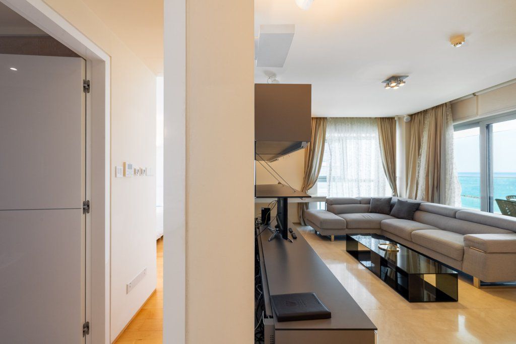 Apartment in Limassol, Cyprus, 112.6 m² - picture 8