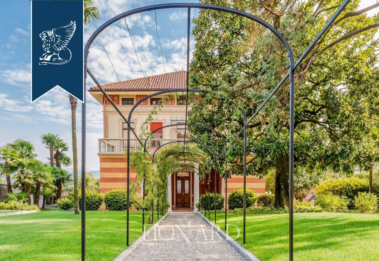 Hôtel à Cannero Riviera, Italie, 660 m² - image 10