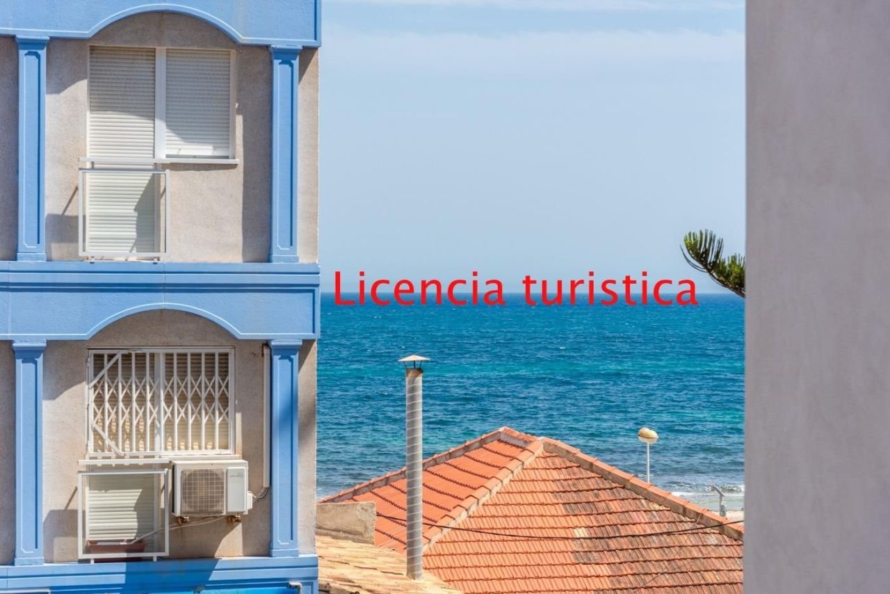 Flat in Torrevieja, Spain, 62 m² - picture 1