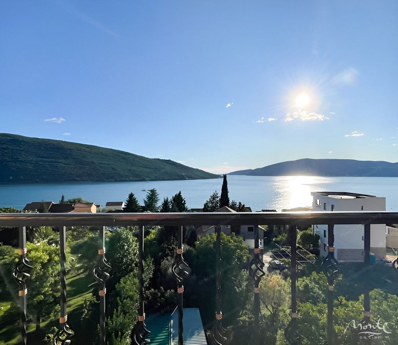 Flat in Herceg-Novi, Montenegro, 37 m² - picture 1