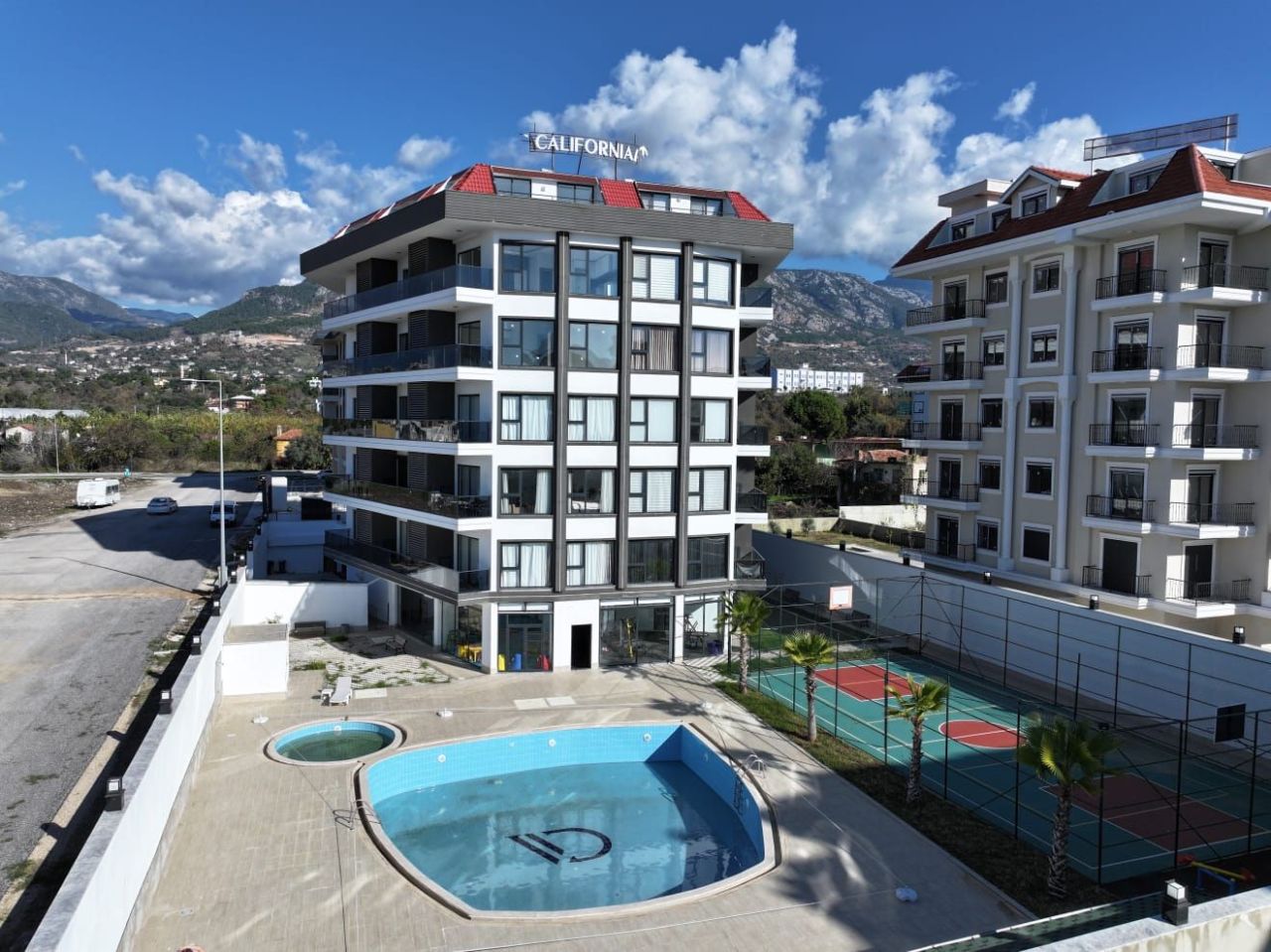 Flat in Kestel, Turkey, 55 m² - picture 1