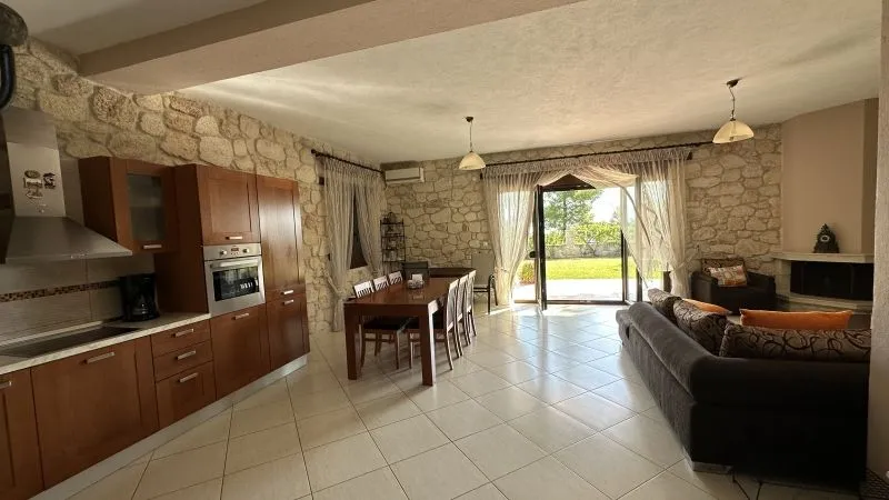 Maison en Chalcidique, Grèce, 136 m² - image 13
