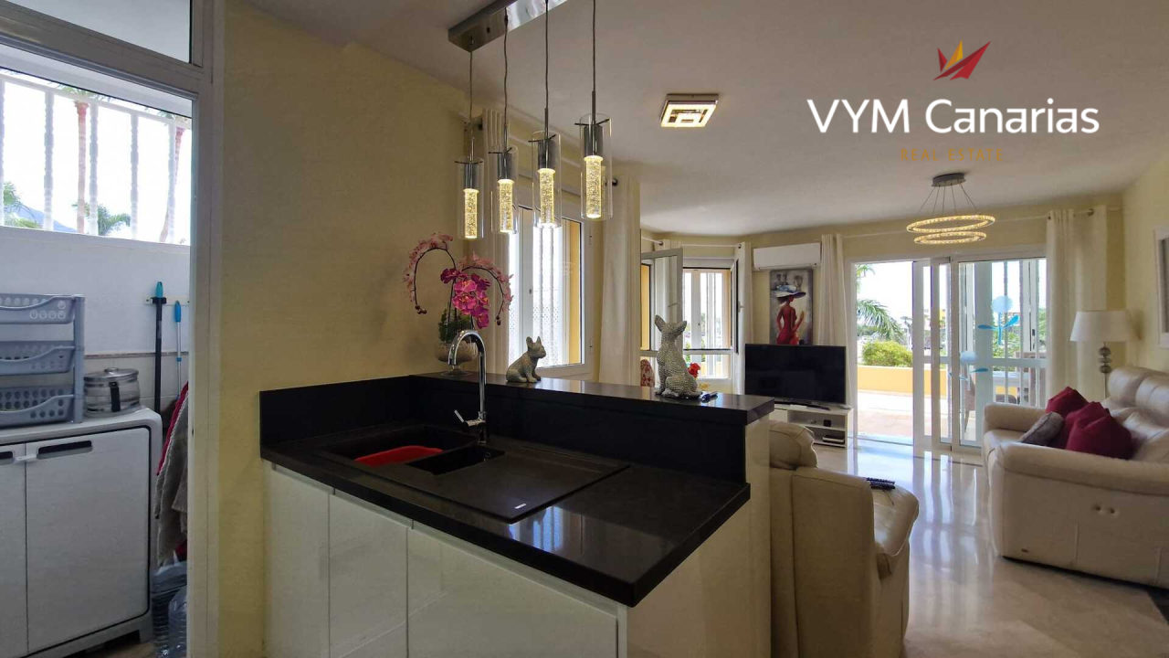 Apartment on Tenerife, Spain, 115 m² - picture 14