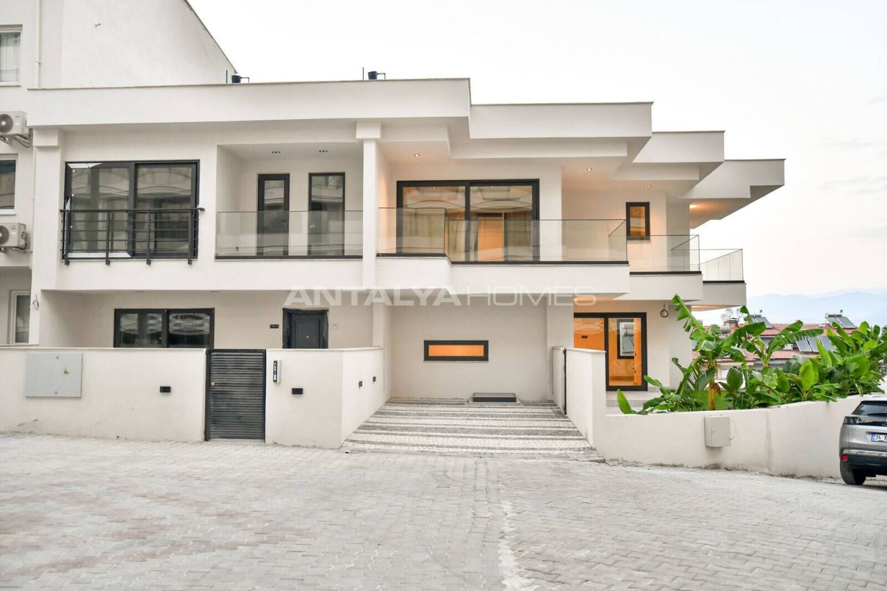 Villa in Fethiye, Turkey, 226 m² - picture 1