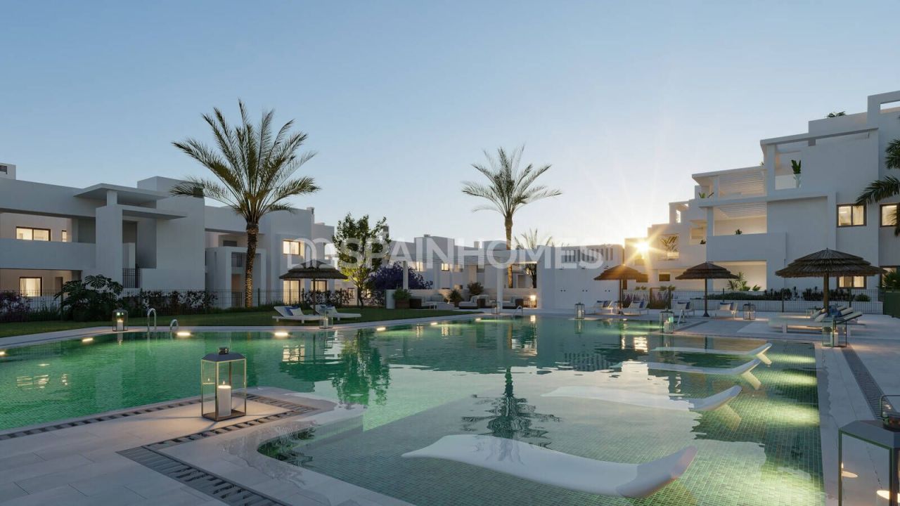 Penthouse in Estepona, Spanien, 269 m² - Foto 1