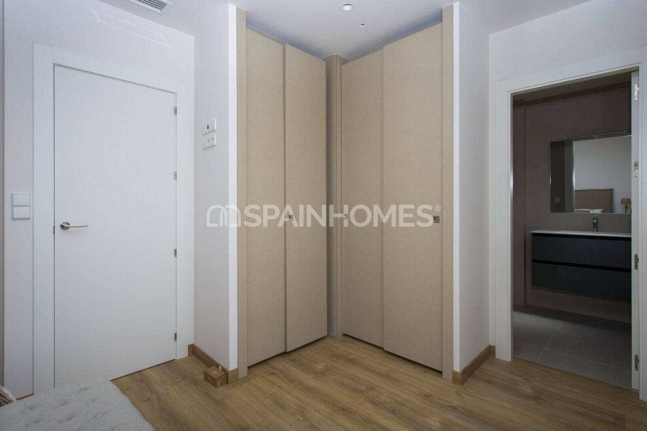 Maison urbaine à Monforte del Cid, Espagne, 190 m² - image 16