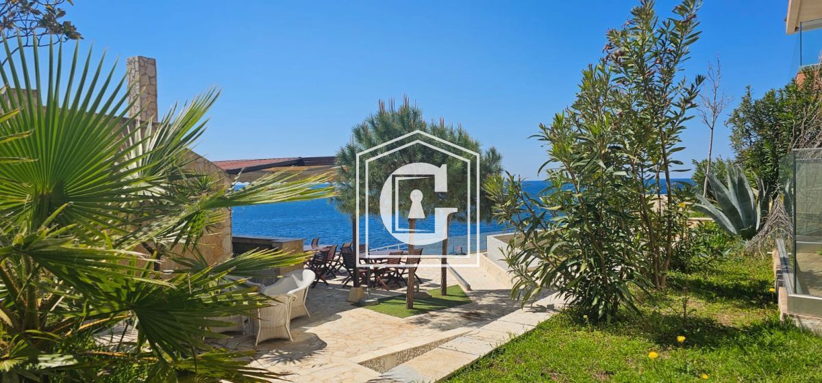 Apartment in Utjeha, Montenegro, 54 m² - Foto 1