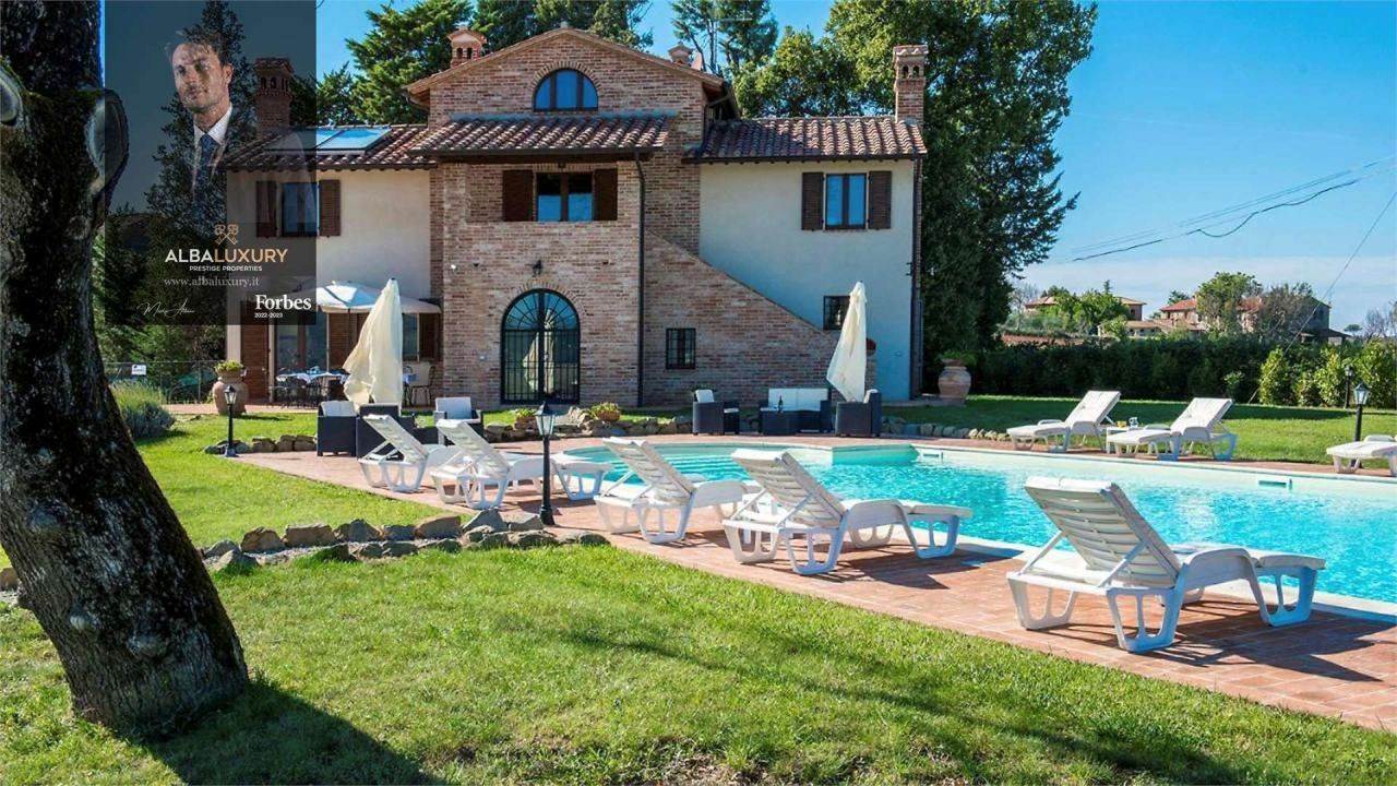 Villa in Castiglione del Lago, Italien, 700 m² - Foto 1