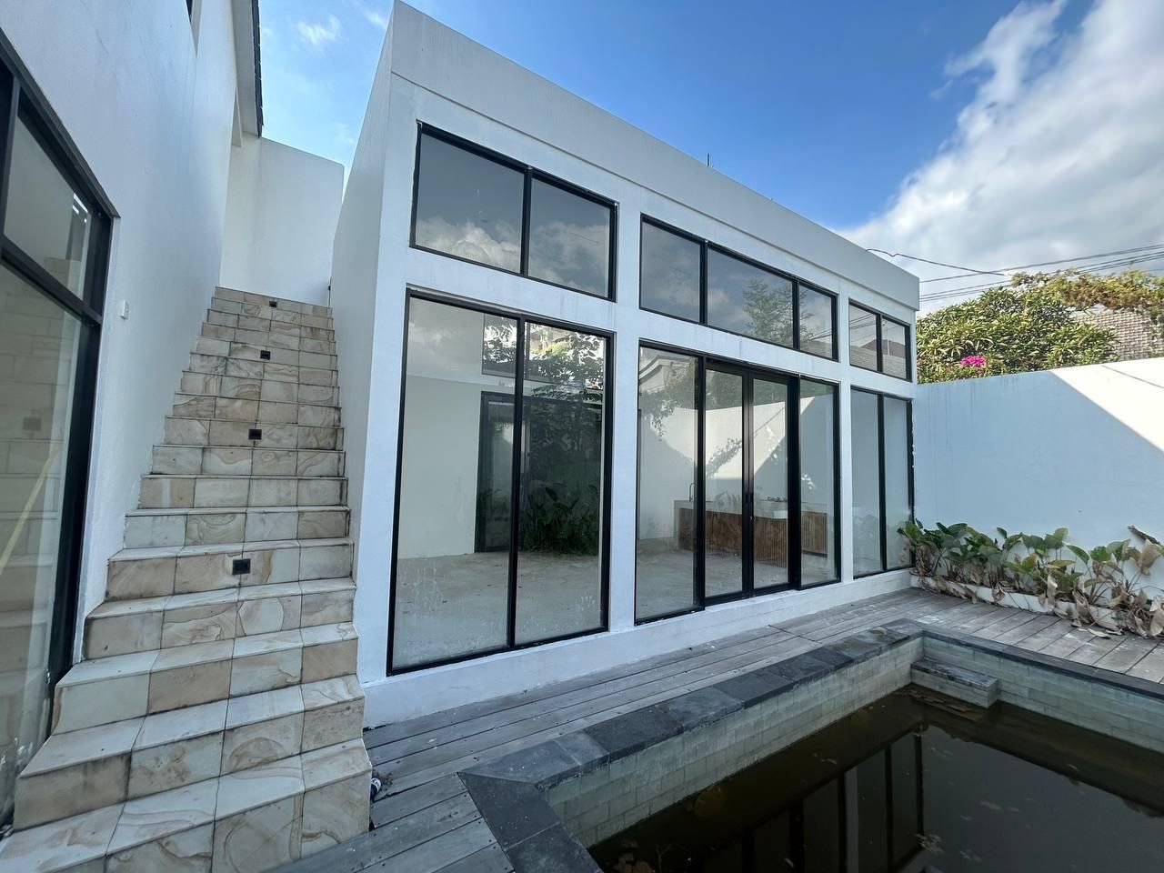 Villa à Canggu, Indonésie, 150 m² - image 1