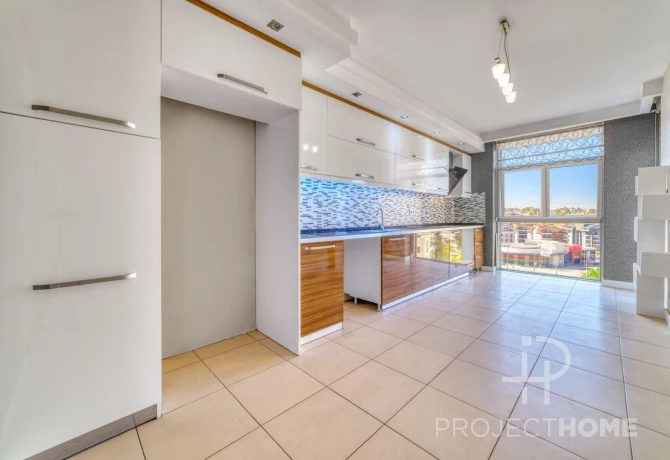 Flat in Alanya, Turkey, 165 m² - picture 1